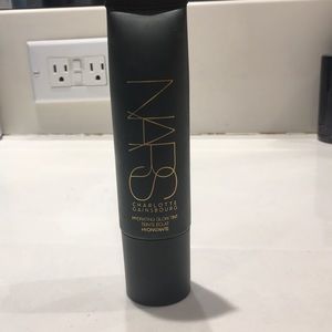 Nars hydrating tint